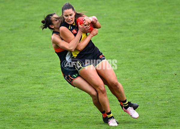 AFLW 2024 Round 02 - Richmond v GWS - A-53803399