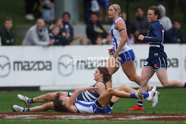 AFLW 2024 Round 02 - North Melbourne v Geelong - A-53810914
