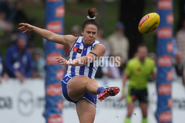 AFLW 2024 Round 02 - North Melbourne v Geelong - A-53810919