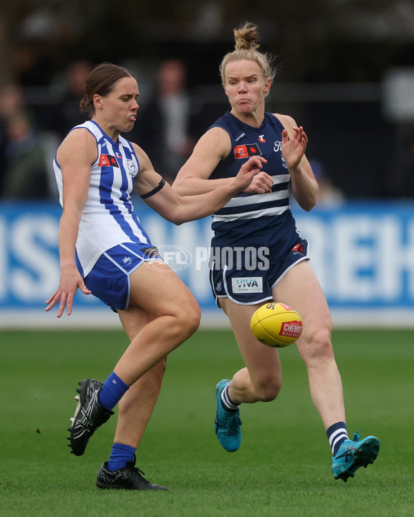 AFLW 2024 Round 02 - North Melbourne v Geelong - A-53814127