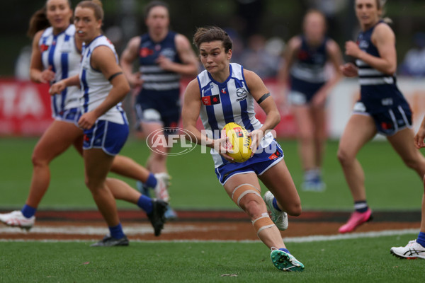 AFLW 2024 Round 02 - North Melbourne v Geelong - A-53821433
