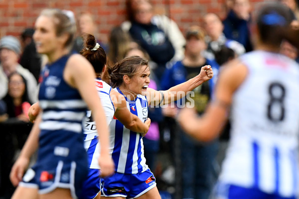 AFLW 2024 Round 02 - North Melbourne v Geelong - A-53824022
