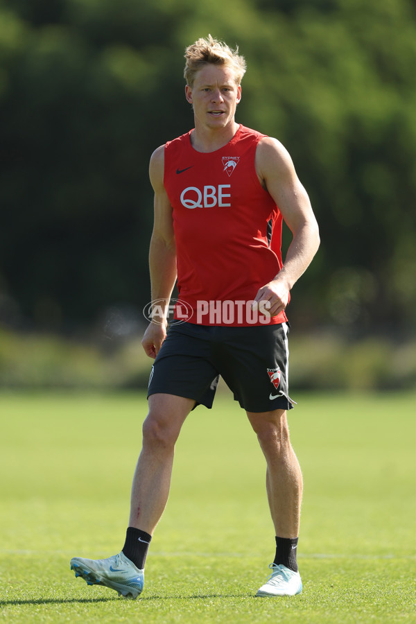AFL 2024 Training - Sydney 130924 - A-53988192