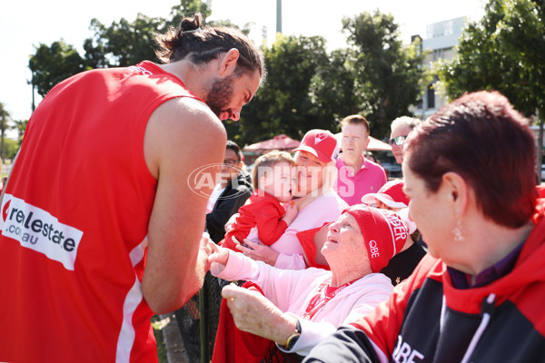 AFL 2024 Training - Sydney 130924 - A-53989021