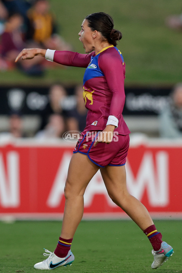 AFLW 2024 Round 03 - Brisbane v Collingwood - A-53991347