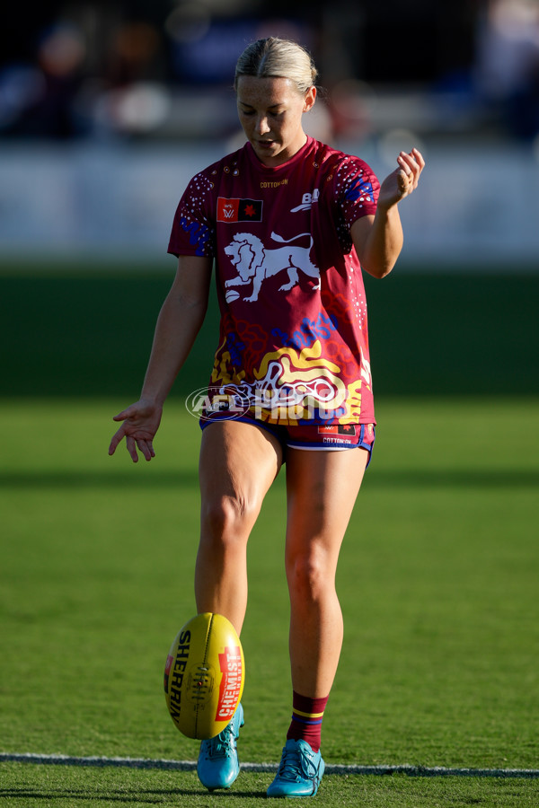 AFLW 2024 Round 03 - Brisbane v Collingwood - A-53991581