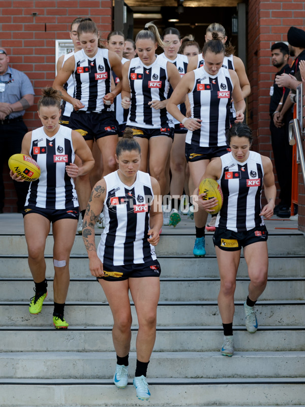 AFLW 2024 Round 03 - Brisbane v Collingwood - A-53991637