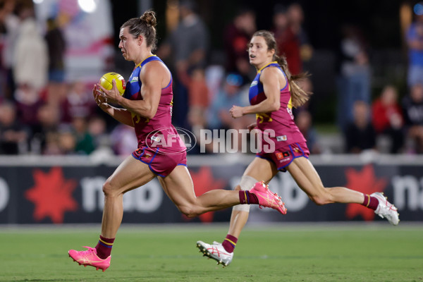 AFLW 2024 Round 03 - Brisbane v Collingwood - A-53994017
