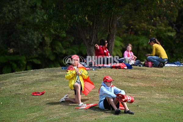 AFLW 2024 Round 03 - Sydney v Richmond - A-54016052