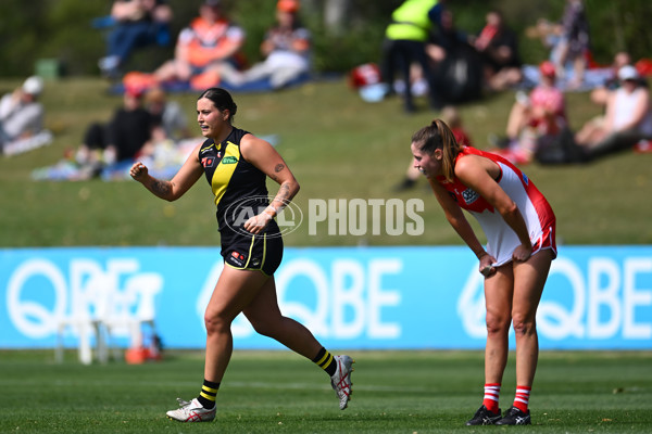 AFLW 2024 Round 03 - Sydney v Richmond - A-54018586