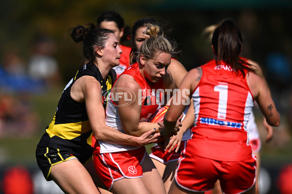 AFLW 2024 Round 03 - Sydney v Richmond - A-54024763