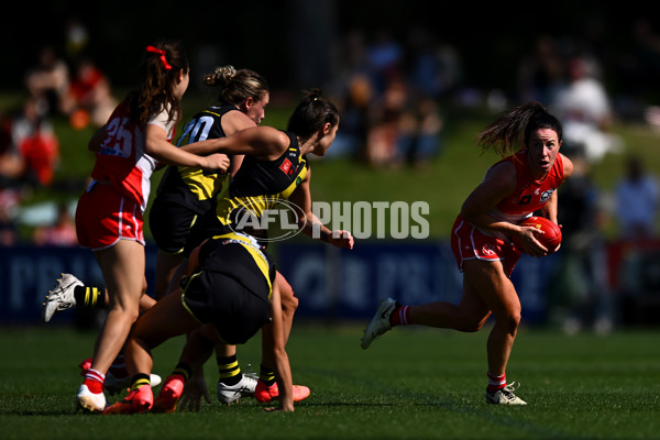AFLW 2024 Round 03 - Sydney v Richmond - A-54029447