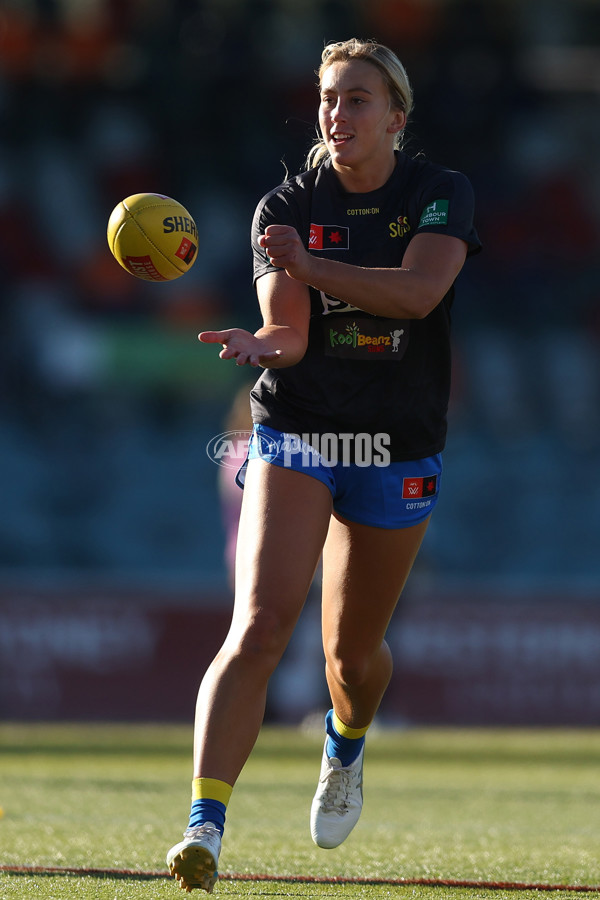 AFLW 2024 Round 03 - GWS v Gold Coast - A-54071541