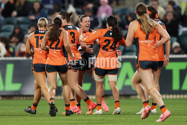 AFLW 2024 Round 03 - GWS v Gold Coast - A-54079826