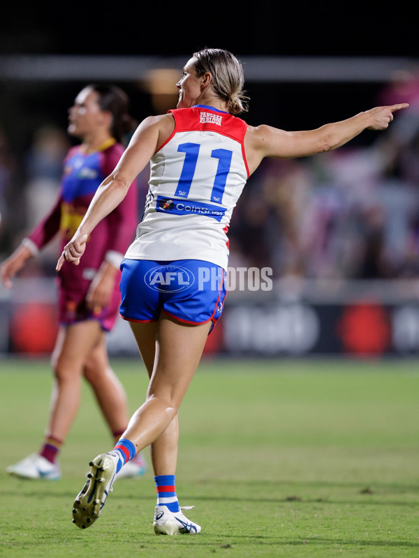 AFLW 2024 Round 04 - Brisbane v Western Bulldogs - A-54121468