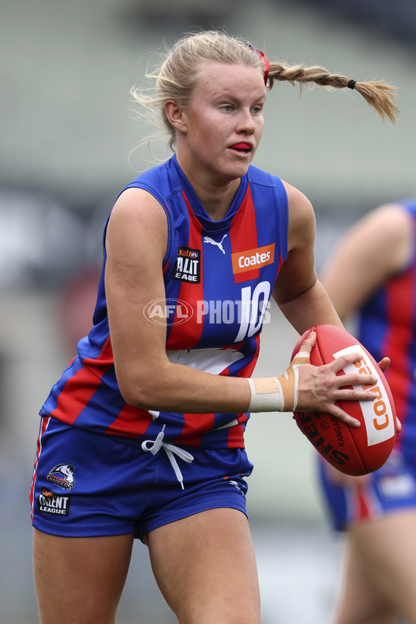 Coates League Girls 2024 Grand Final - Oakleigh Chargers v Eastern Ranges - A-54213738