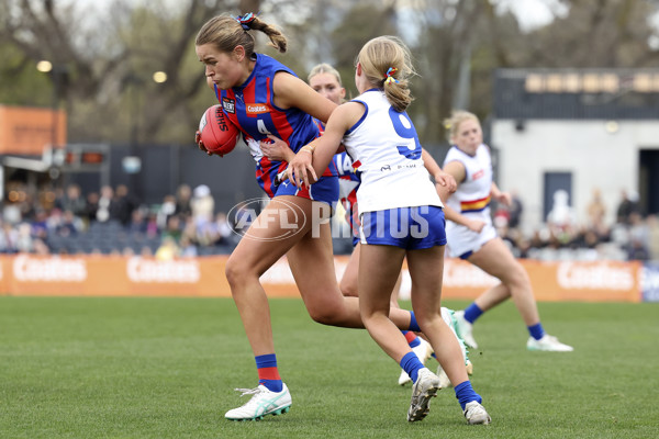 Coates League Girls 2024 Grand Final - Oakleigh Chargers v Eastern Ranges - A-54216111