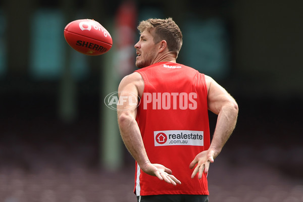 AFL 2024 Training - Sydney 220924 - A-54230362