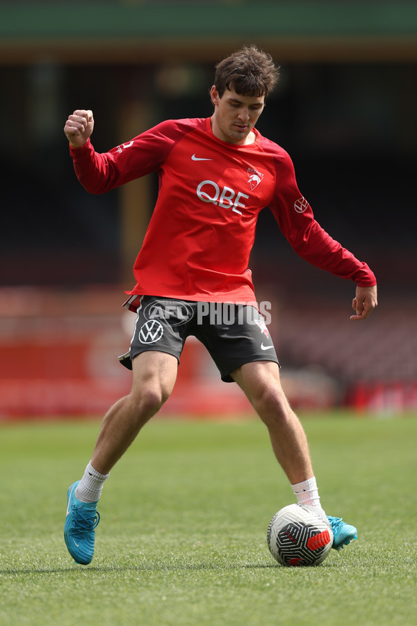 AFL 2024 Training - Sydney 220924 - A-54230379