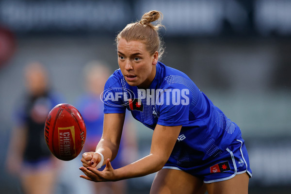 AFLW 2024 Round 05 - Carlton v North Melbourne - A-54329576