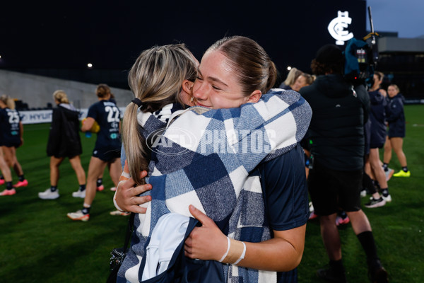 AFLW 2024 Round 05 - Carlton v North Melbourne - A-54331351