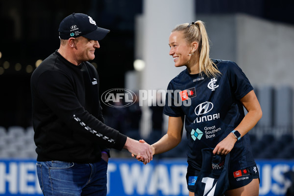 AFLW 2024 Round 05 - Carlton v North Melbourne - A-54331352