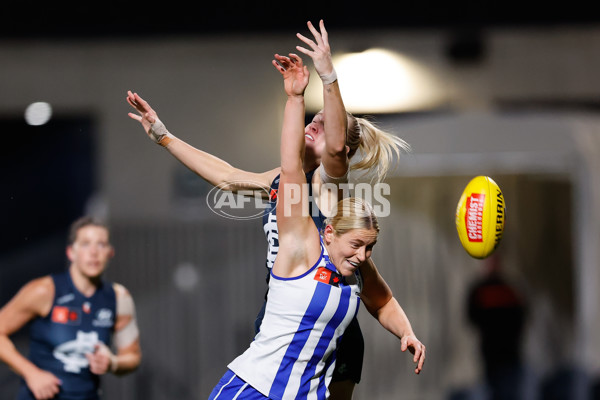 AFLW 2024 Round 05 - Carlton v North Melbourne - A-54331385