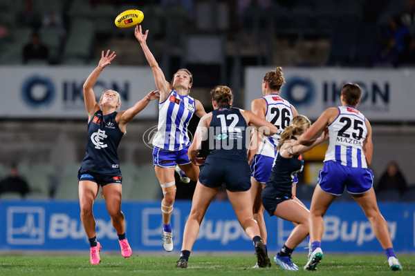 AFLW 2024 Round 05 - Carlton v North Melbourne - A-54332375