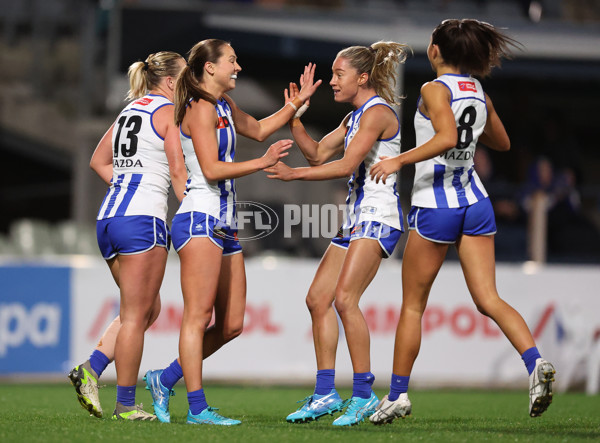 AFLW 2024 Round 05 - Carlton v North Melbourne - A-54332400