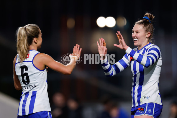 AFLW 2024 Round 05 - Carlton v North Melbourne - A-54333885