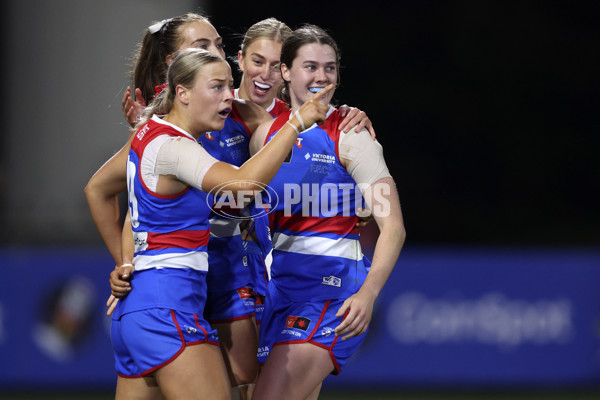 AFLW 2024 Round 05 - Western Bulldogs v Sydney - A-54369500