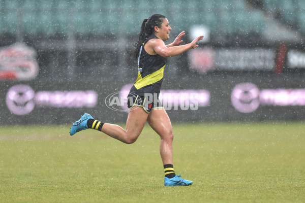 AFLW 2024 Round 05 - North Melbourne v Richmond - A-54454620