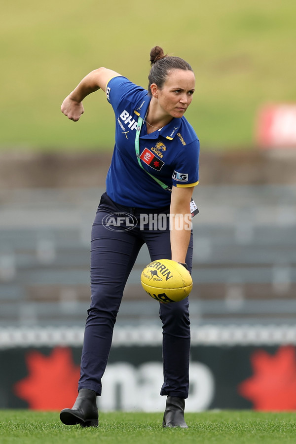 AFLW 2024 Round 05 - GWS v West Coast - A-54461243