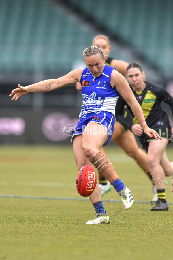 AFLW 2024 Round 05 - North Melbourne v Richmond - A-54467445