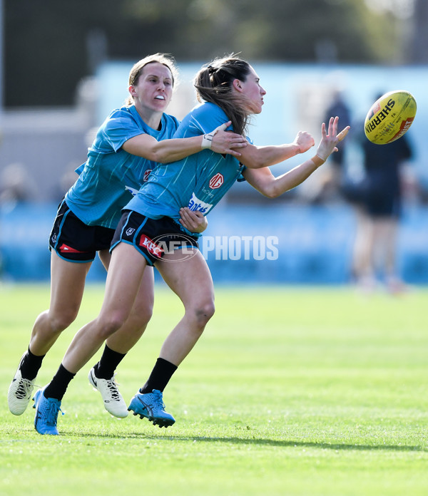 AFLW 2024 Round 05 - Port Adelaide v Carlton - A-54469450