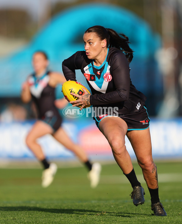 AFLW 2024 Round 05 - Port Adelaide v Carlton - A-54472484