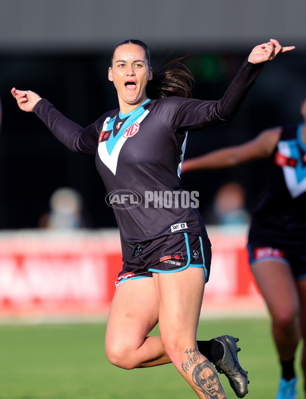 AFLW 2024 Round 05 - Port Adelaide v Carlton - A-54472776