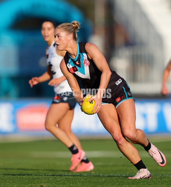 AFLW 2024 Round 05 - Port Adelaide v Carlton - A-54472793