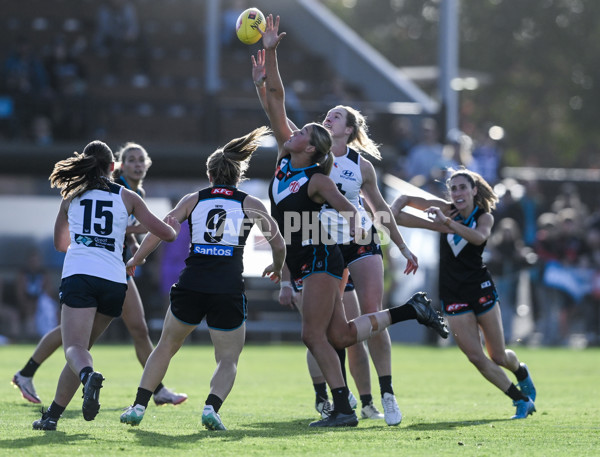 AFLW 2024 Round 05 - Port Adelaide v Carlton - A-54472795