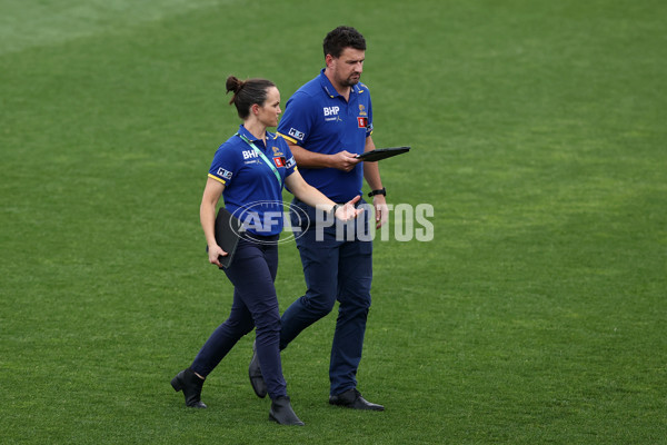 AFLW 2024 Round 05 - GWS v West Coast - A-54475387