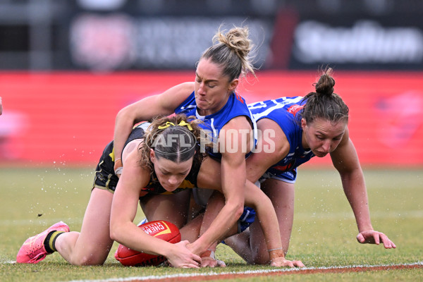 AFLW 2024 Round 05 - North Melbourne v Richmond - A-54478003
