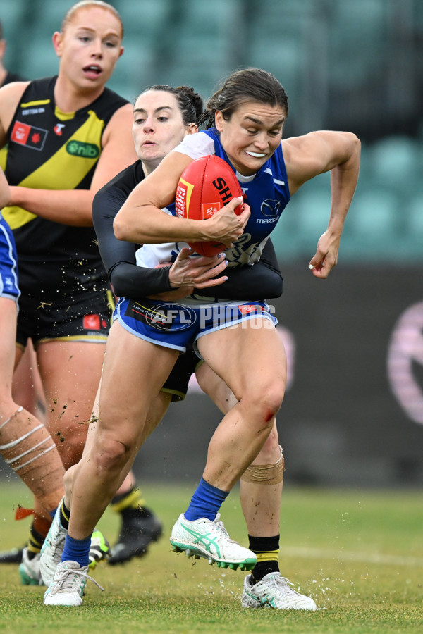 AFLW 2024 Round 05 - North Melbourne v Richmond - A-54478296