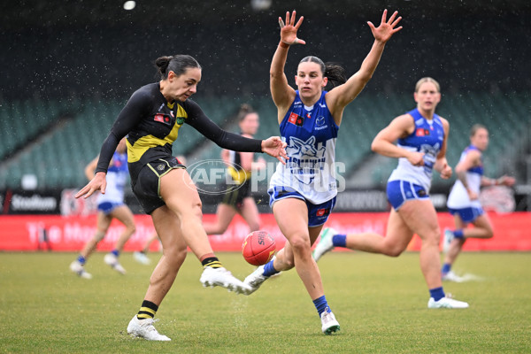 AFLW 2024 Round 05 - North Melbourne v Richmond - A-54478306
