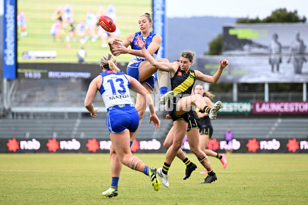 AFLW 2024 Round 05 - North Melbourne v Richmond - A-54478323