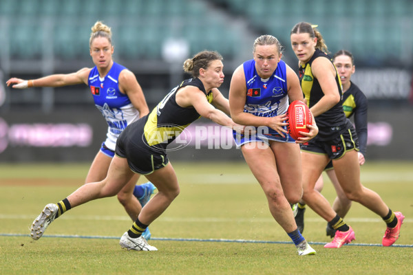 AFLW 2024 Round 05 - North Melbourne v Richmond - A-54478338