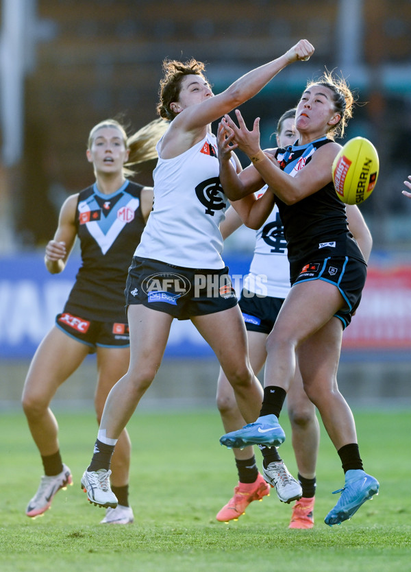 AFLW 2024 Round 05 - Port Adelaide v Carlton - A-54478344