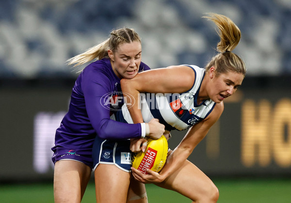 AFLW 2024 Round 06 - Geelong v Fremantle - A-54487983