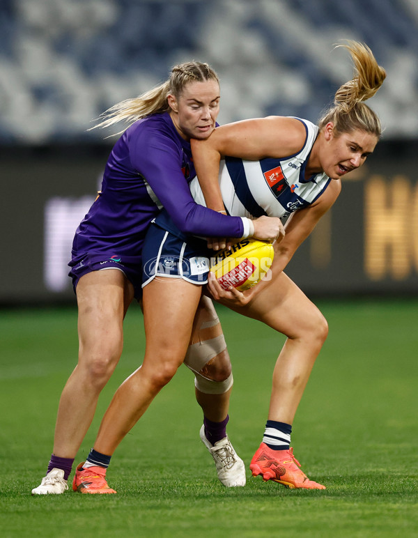 AFLW 2024 Round 06 - Geelong v Fremantle - A-54491336