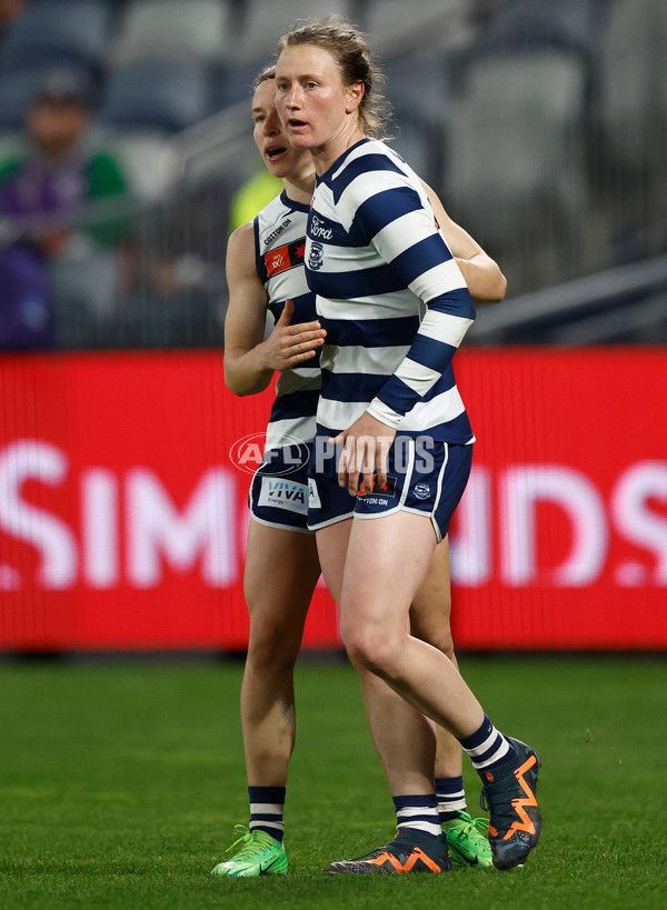 AFLW 2024 Round 06 - Geelong v Fremantle - A-54491390