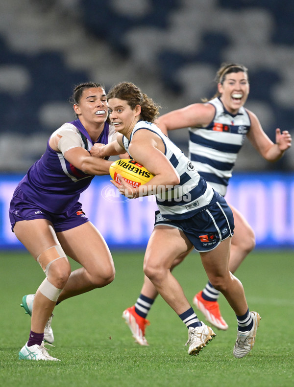 AFLW 2024 Round 06 - Geelong v Fremantle - A-54491754